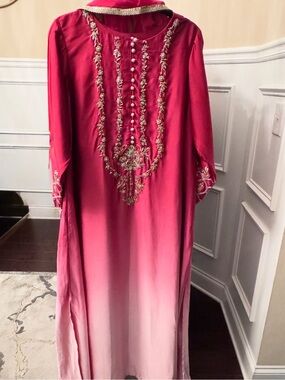 Hand-Embroidered Pink Ombre Women's Kaftan